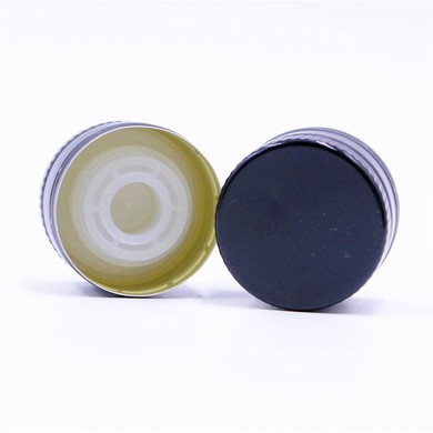 31.5x24mm Aluminum Plastic Olive Oil Glass Bottle Caps With Pourers